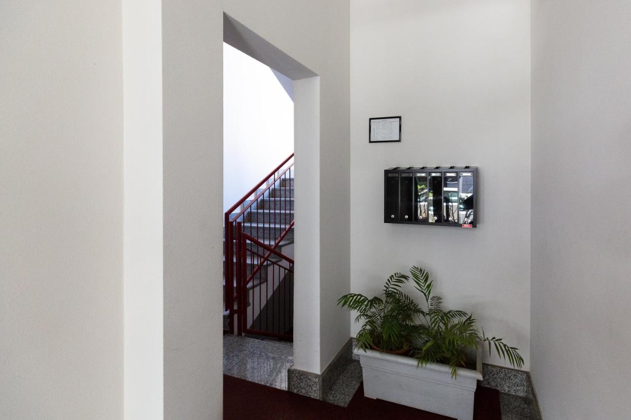 Fara Haus Deluxe - 2 Bedrooms Milan Exterior photo